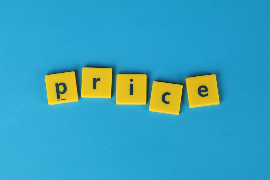 How to Price a Graphic-Design Project Without Scope Surprises