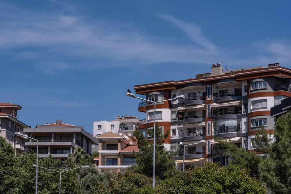 How Do I Find an Apartment Near Work Without Blowing My Budget?